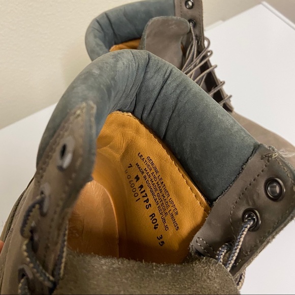 Timberland Men’s Classic Boots, Size 7